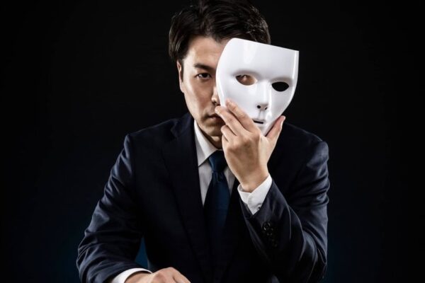 Síndrome del impostor en equipos: cuando el talento colectivo no cree en sí mismo síndrome del impostor